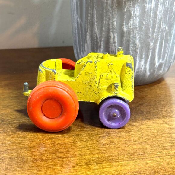 Vintage Tootsie Toy Yellow Tractor Die Cast with Plastic Wheels Tires 1967 USA - Picture 1 of 11